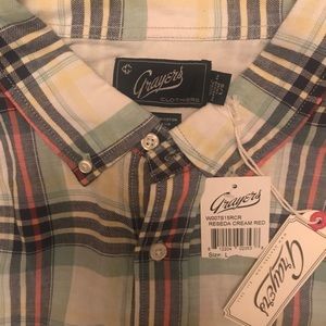 Men’s Grayers brand button up shirt